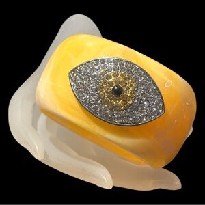 Vintage Acrylic Resin Evil Eye Cuff Bracelet